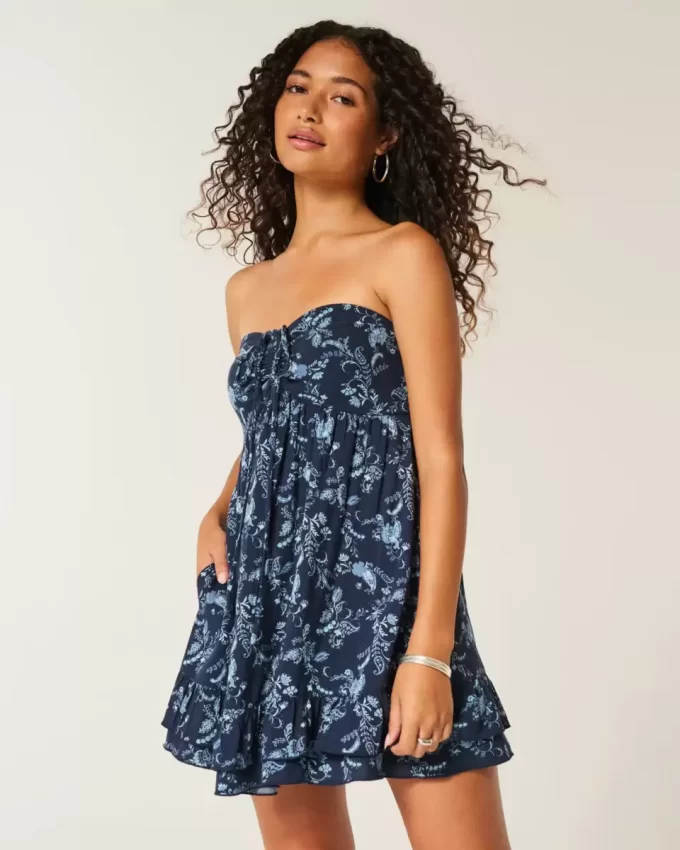 Sukienka mini babydoll z falbanką bez ramiączek Sukienka mini babydoll z falbanką bez ramiączek