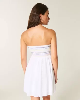 Sukienka mini bez ramiączek z marszczeniami