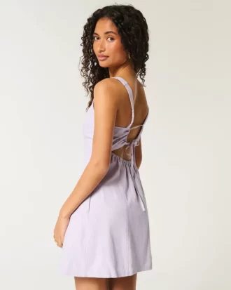 Sukienka mini z mieszanki lnu o strukturalnym kroju