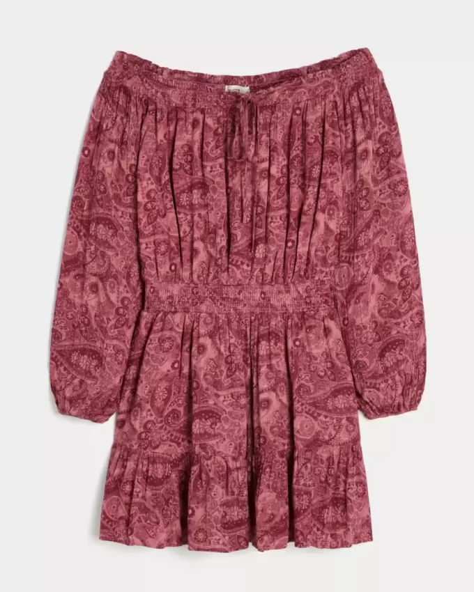 Sukienka tkana z odkrytymi ramionami Sukienka tkana z odkrytymi ramionami