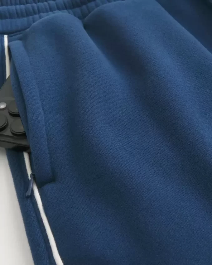 Super luźne spodnie dresowe Super luźne spodnie dresowe