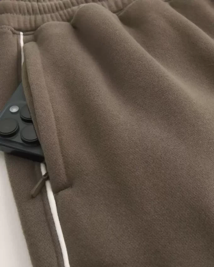 Super luźne spodnie dresowe Super luźne spodnie dresowe