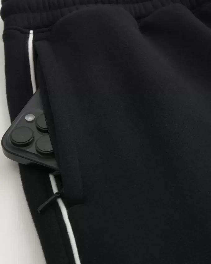 Super luźne spodnie dresowe Super luźne spodnie dresowe