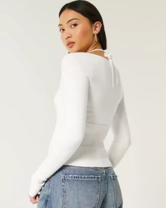 Sweter z długim rękawem i wiązaniem typu halter