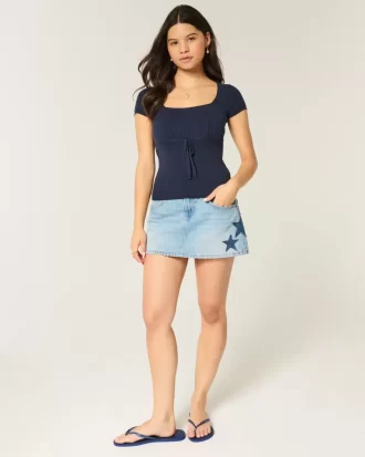 Sweter z krótkim rękawem i kwadratowym dekoltem