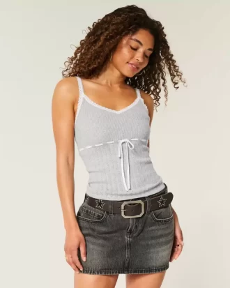 Sweter z wiązaniem z przodu