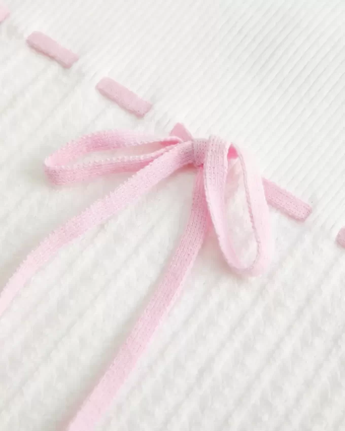 Sweter z wiązaniem z przodu