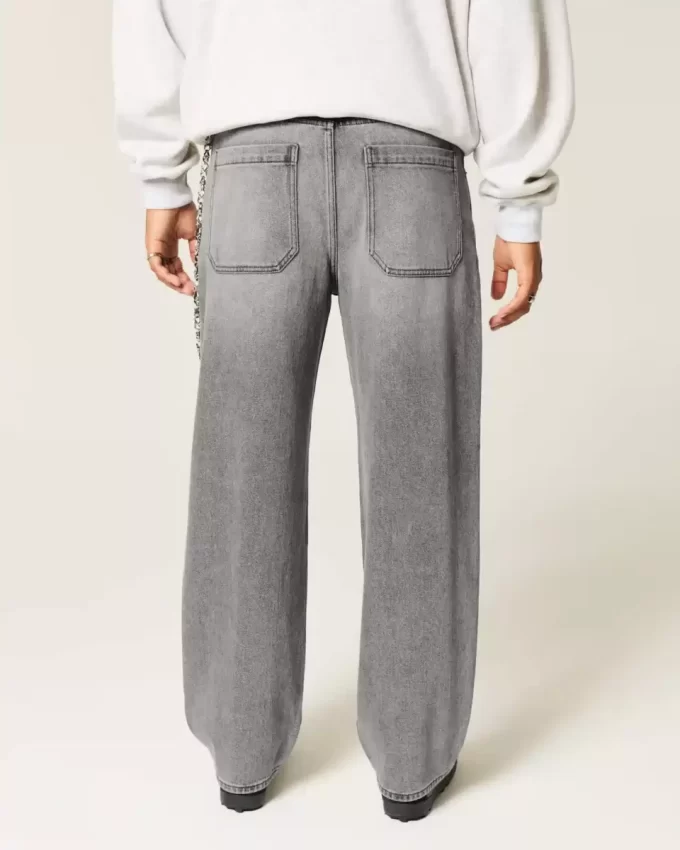 Szare, luźne jeansy typu skater