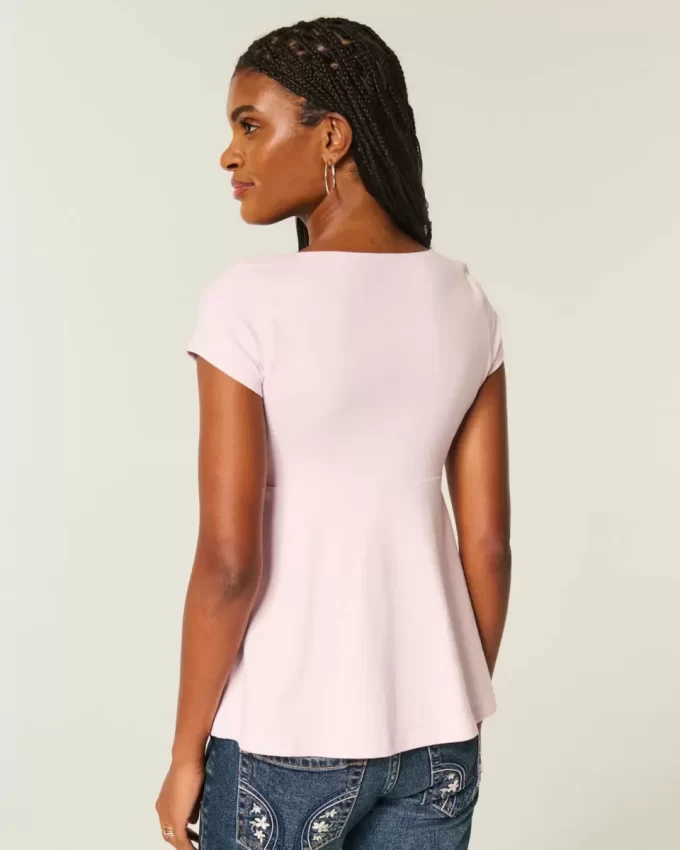 Top typu babydoll z łatwym wiązaniem na biuście