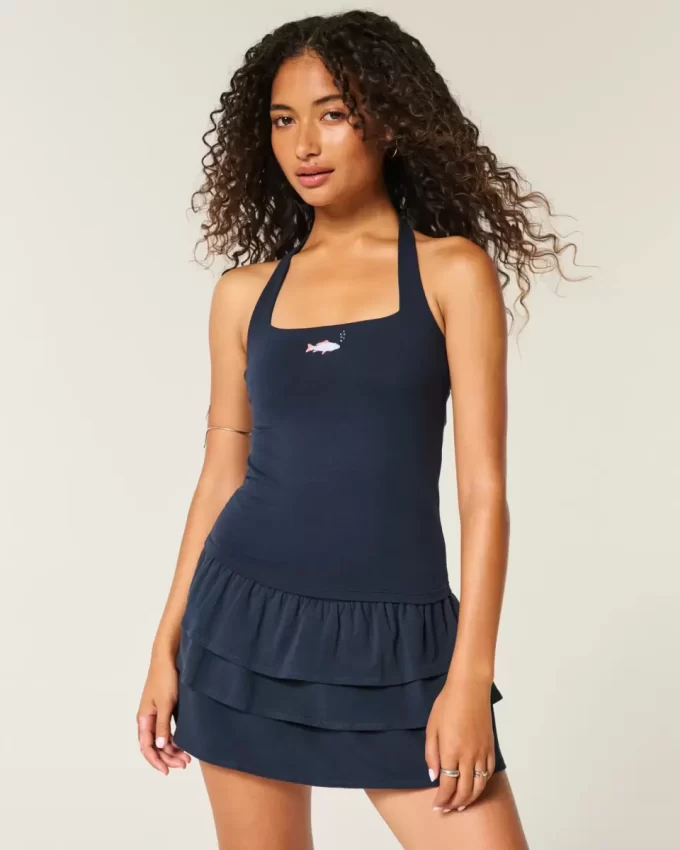 Top z koralikami i grafiką typu halter