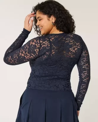 Top z koronką na całej powierzchni